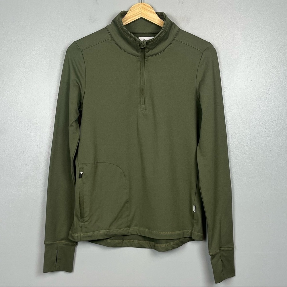 Feat women’s olive green 1/4 zip athletic pullover top, size small.